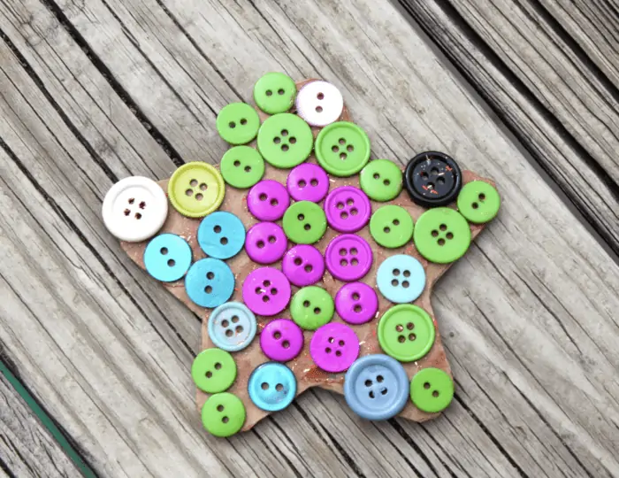 button magnet craft