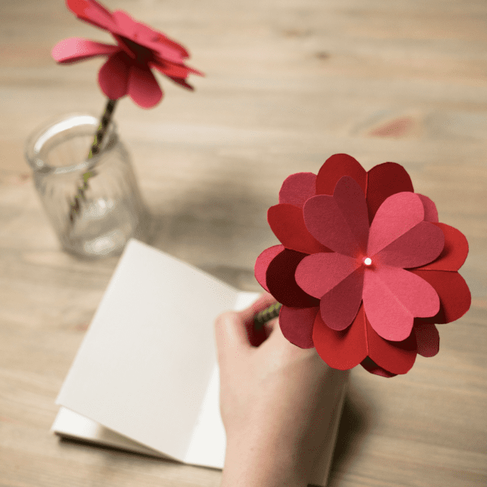 light-up heart flower