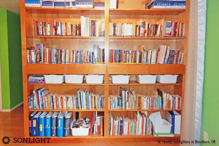 How to organize your bookshelves